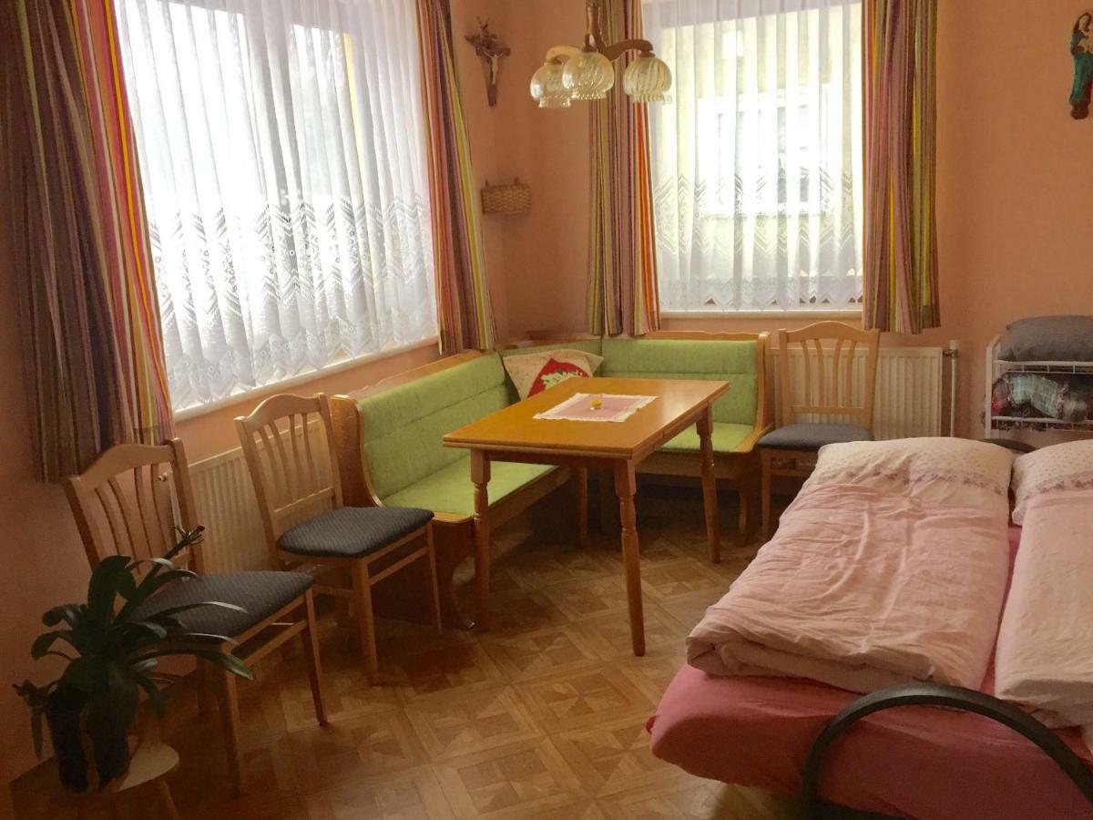Amstetter'S Ferienwohnung Waldenstein  Bagian luar foto